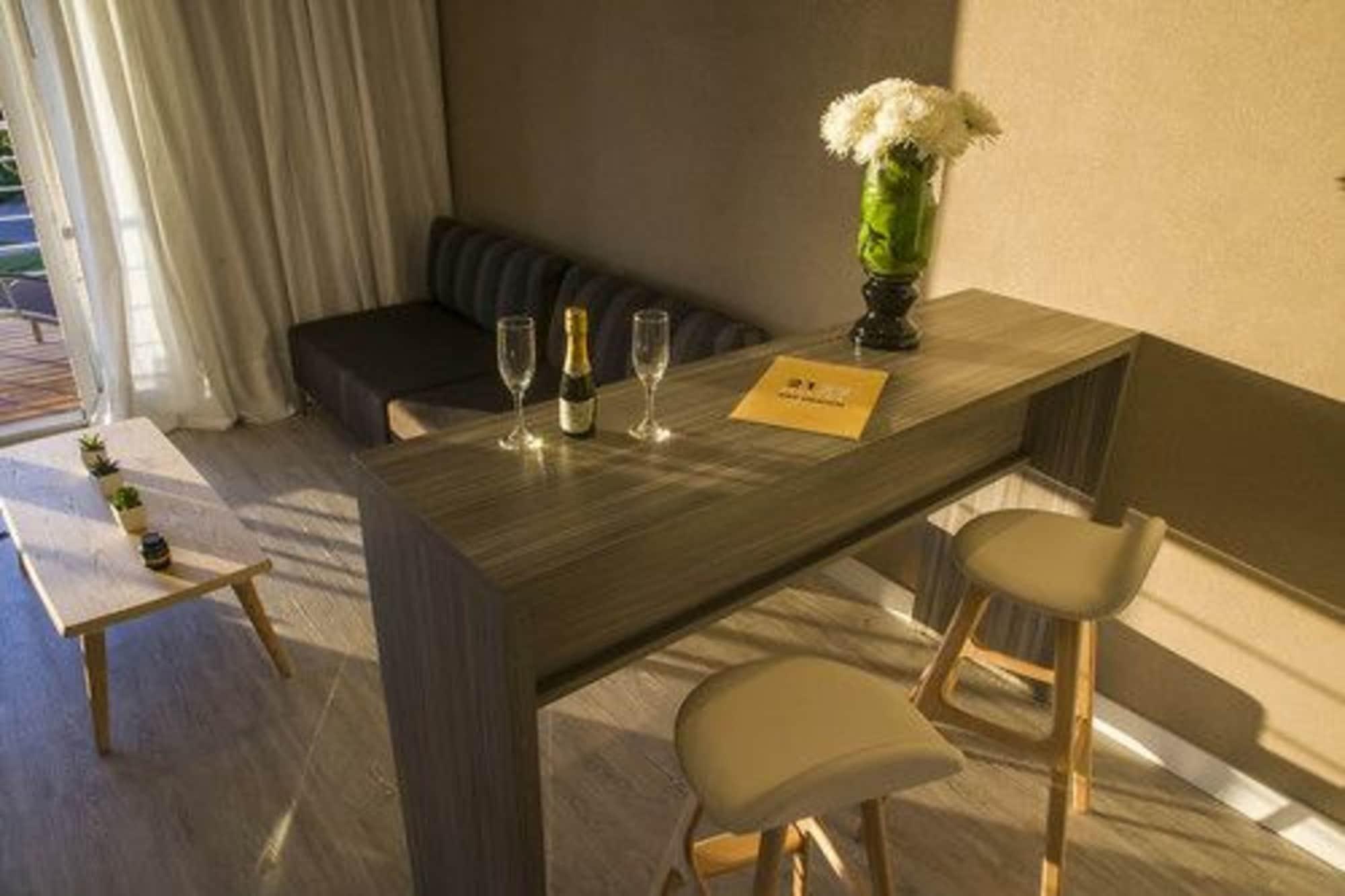 2122 Hotel Art Design Punta del Este Exterior photo